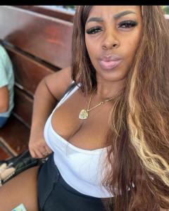 Chica busca chico en Tenerife: 
