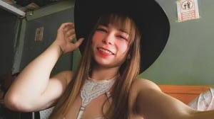 Chica busca chico en Tenerife: 