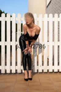 Chica busca chico en Lérida: 