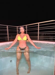Chica busca chico en Tenerife: 
