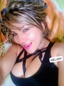 Chica busca chico en Granada: 