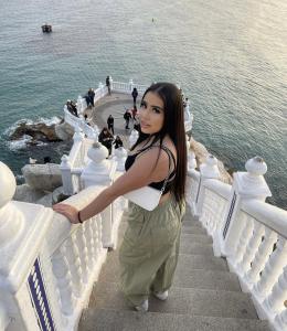 Chica busca chico en Alicante: 