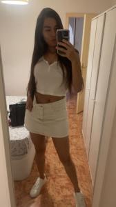 Chica busca chico en Cádiz: 