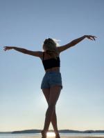 613931032: Chica busca chico en Cantabria