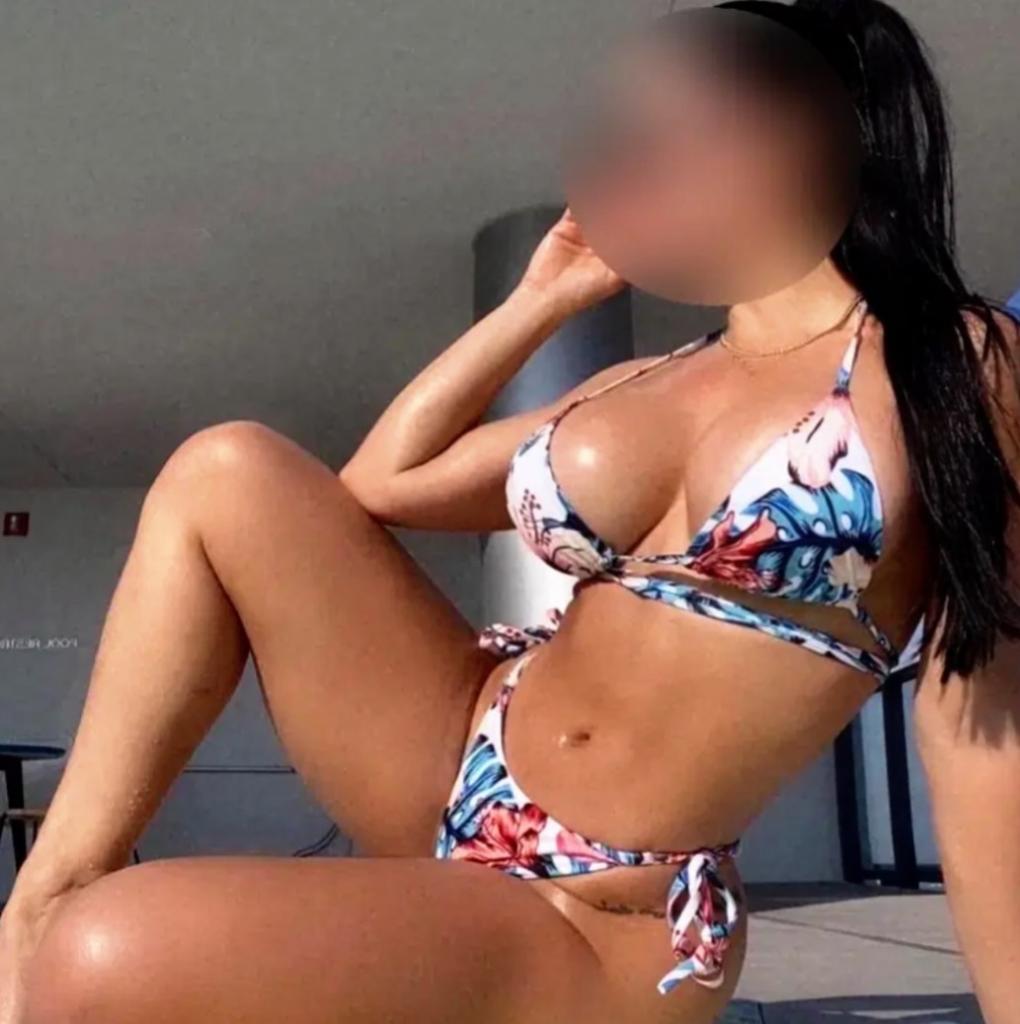 Chica busca chico en Pontevedra: 