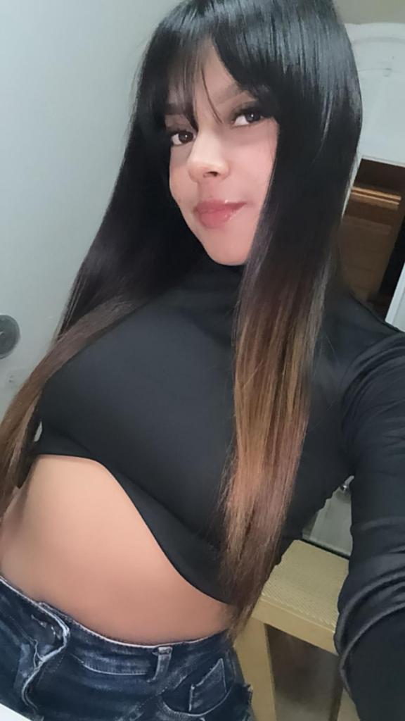 614812890: Chica busca chico en Madrid
