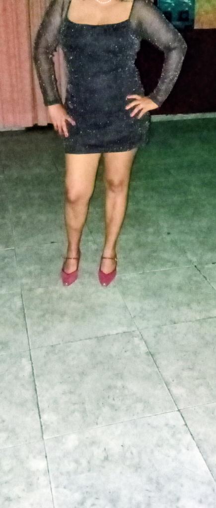 624377311: Chica busca chico en Valencia