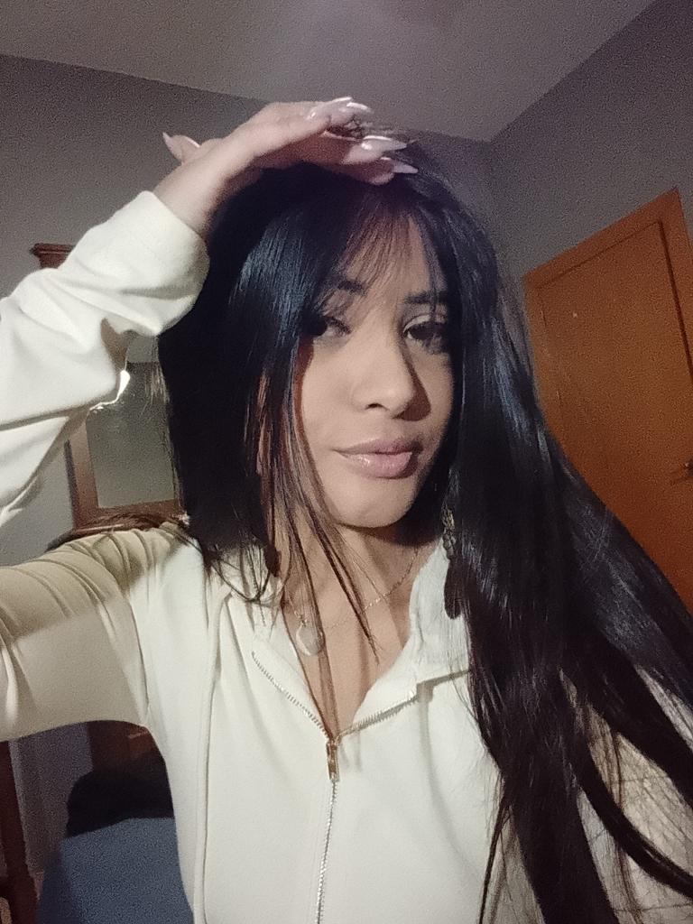 Chica busca chico en Almería: 