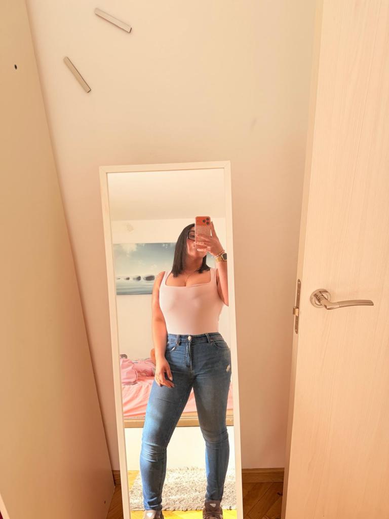 Chica busca chico en Murcia: 