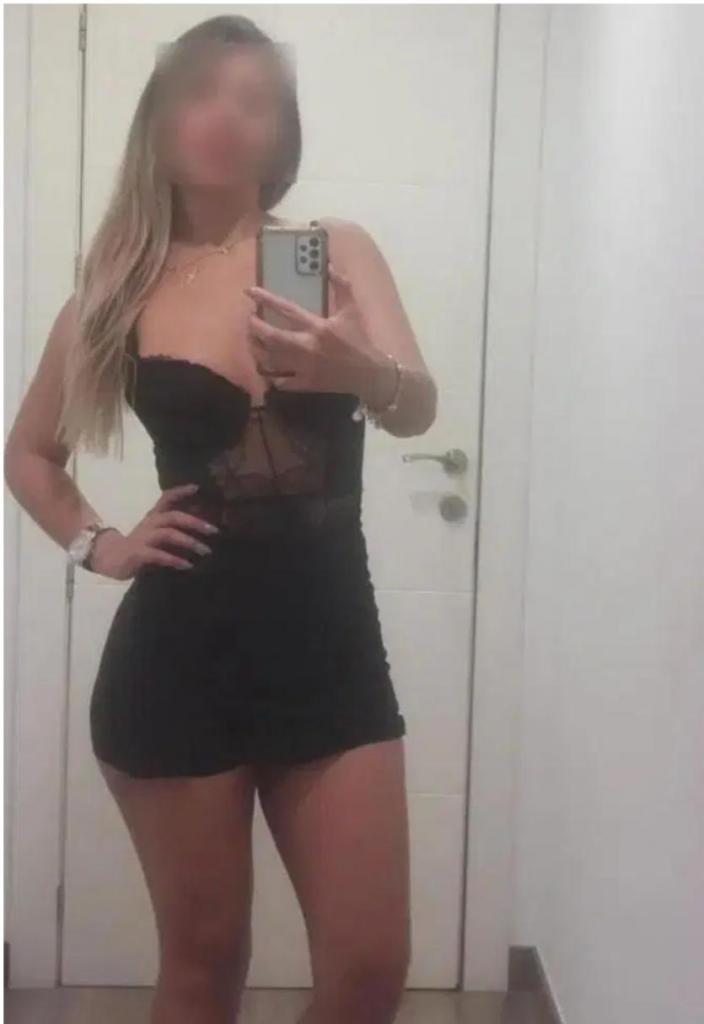 Chica busca chico en Sevilla: 