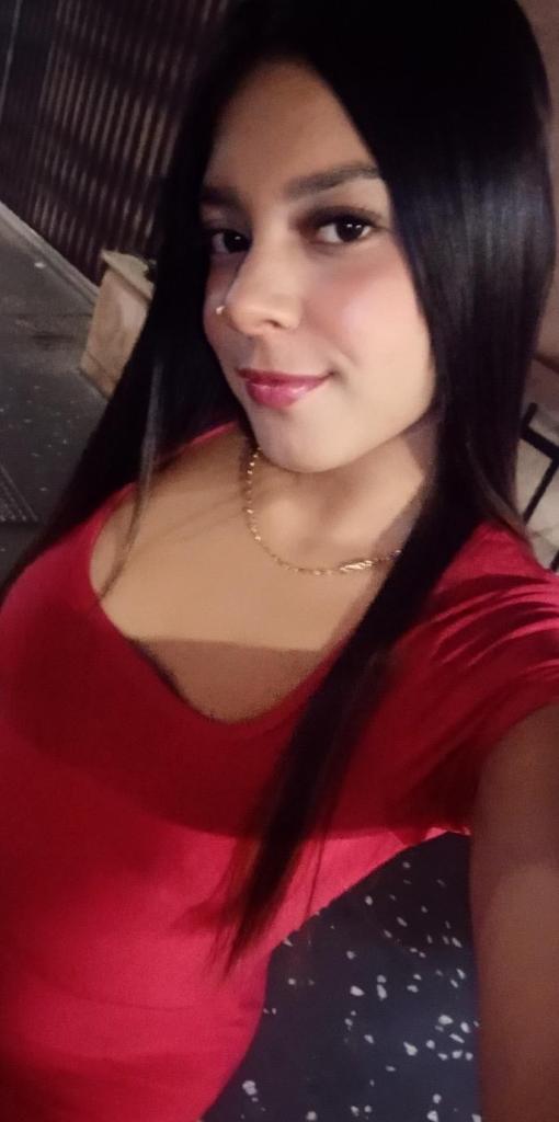 614812890: Chica busca chico en Madrid
