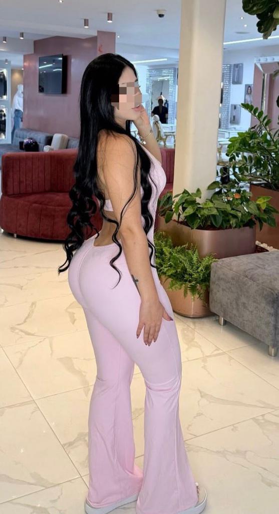 637167305: Chica busca chico en Lérida