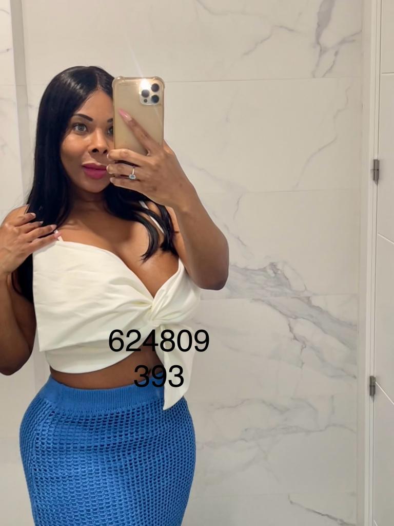 Chica busca chico en Murcia: 