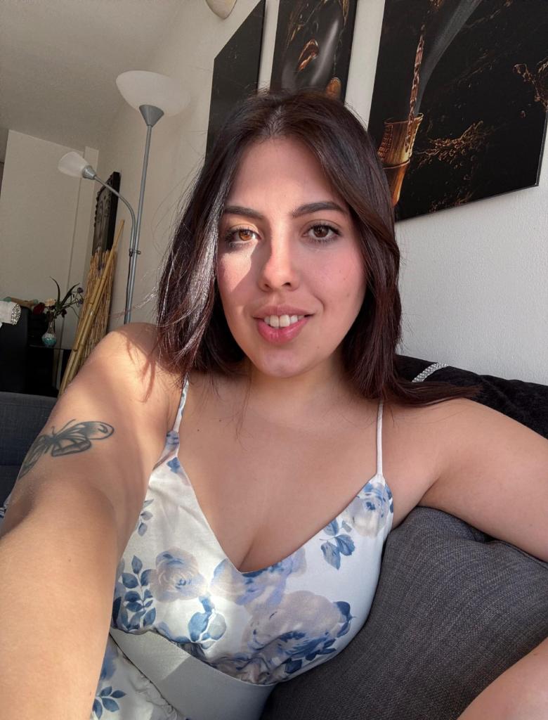 Chica busca chico en Barcelona: 