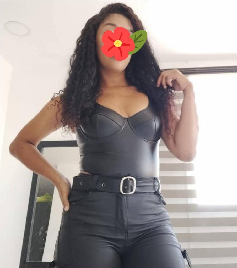 Chica busca chico en Cádiz: 