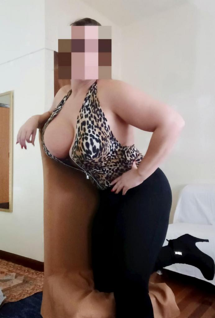Chica busca chico en Sevilla: 