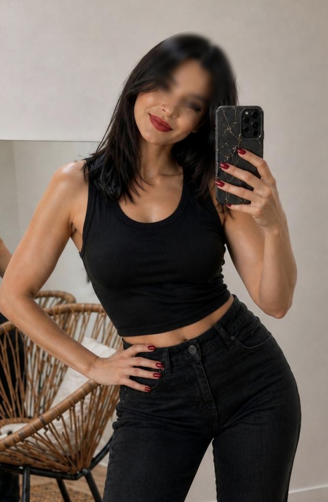 Chica busca chico en Málaga: Chica busca chico