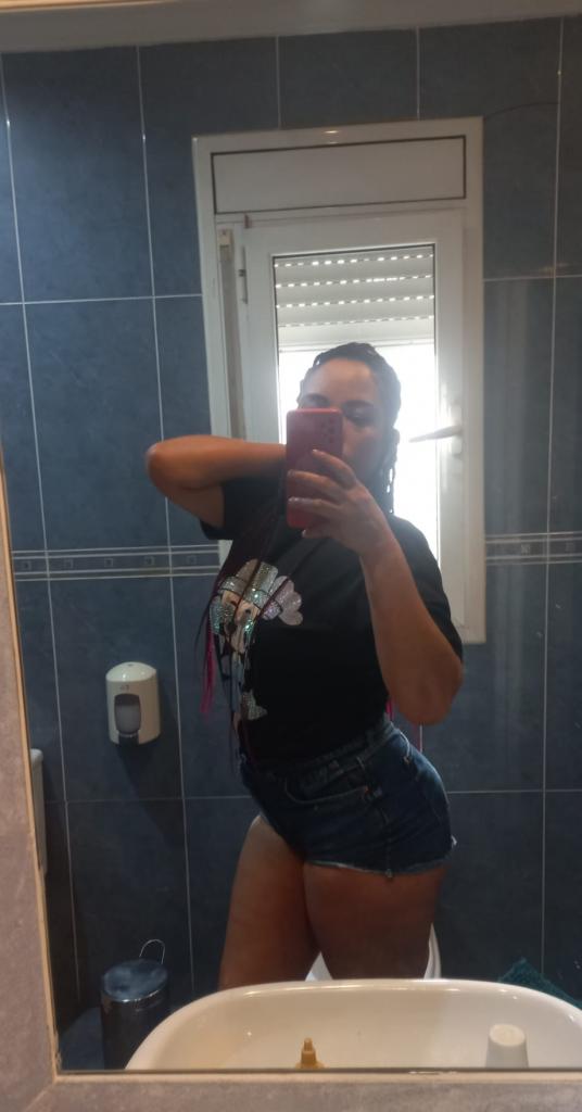 Chica busca chico en Lérida: 