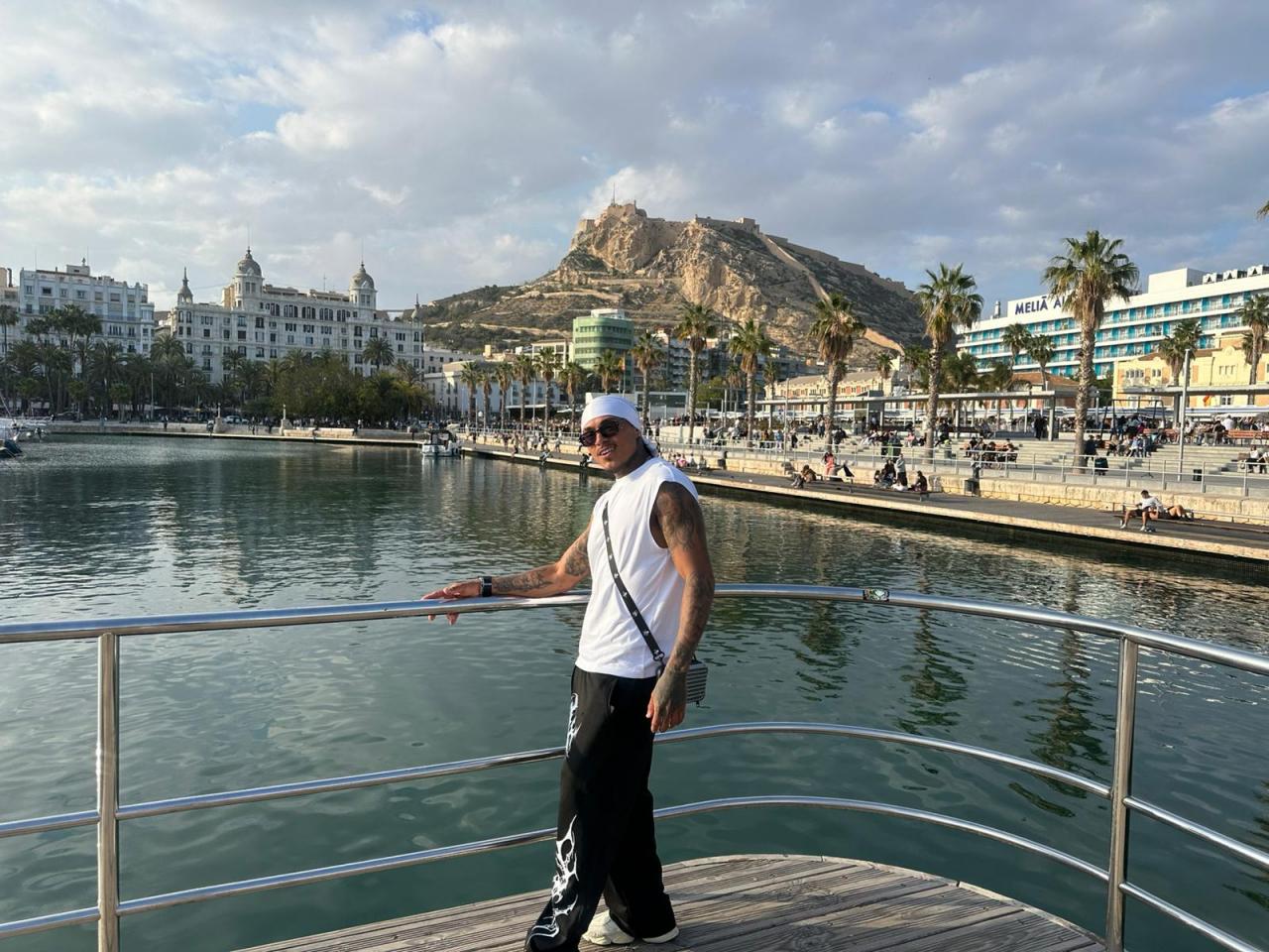 612252916: Chico busca chica en Alicante