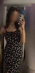 697766701: Chica busca chico en Madrid