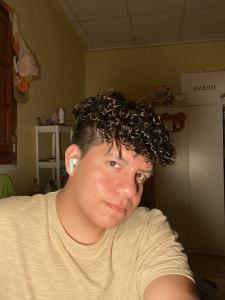 641767527: Chico busca chica en Murcia