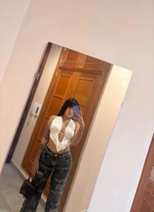 613784747: Chica busca chico en Alicante
