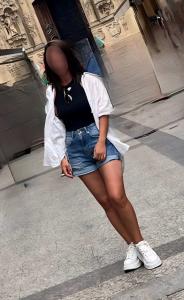 616311481: Chica busca chico en Alicante