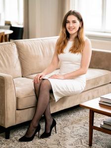 644730088: Chica busca chico en Madrid