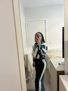 613342270: Chica busca chico en Tenerife