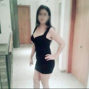 651468720: Chica busca chico en Madrid