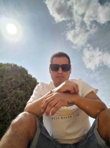 627598681: Chico busca chica en Madrid