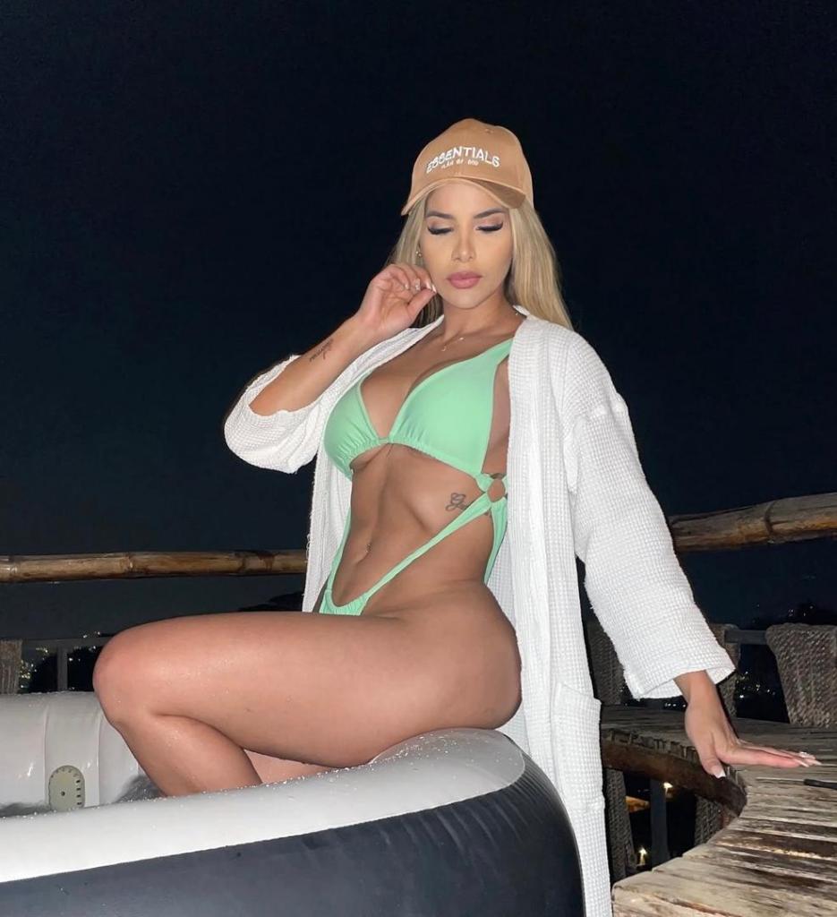 Chica busca chico en Zaragoza: Chica busca chico