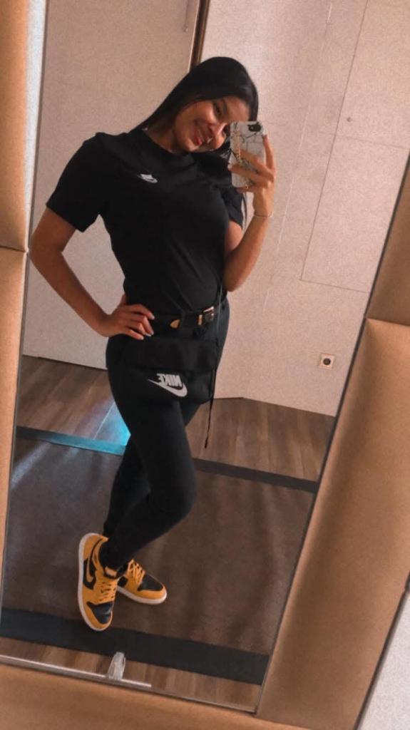 Chica busca chico en Sevilla: 