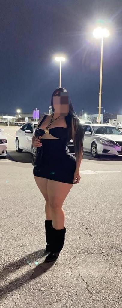 Chica busca chico en Cádiz: 