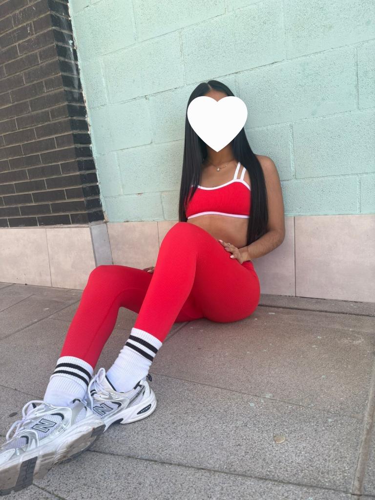 Chica busca chico en Sevilla: 
