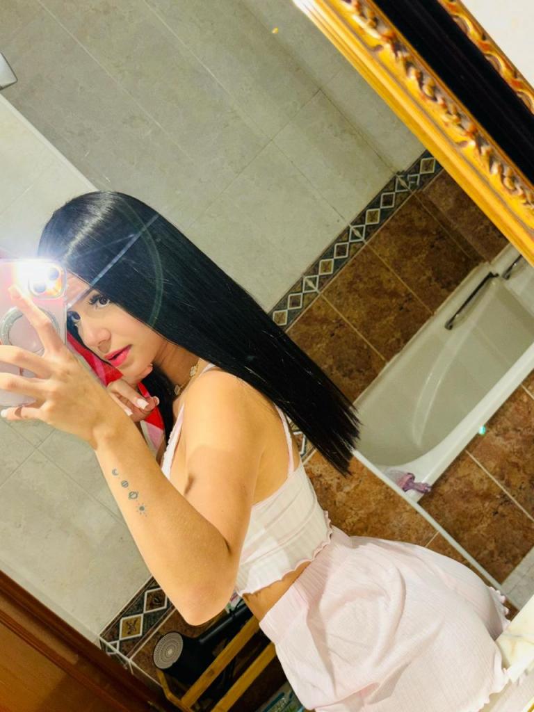 Chica busca chico en Sevilla: 