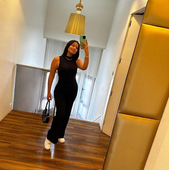 Chica busca chico en Sevilla: 