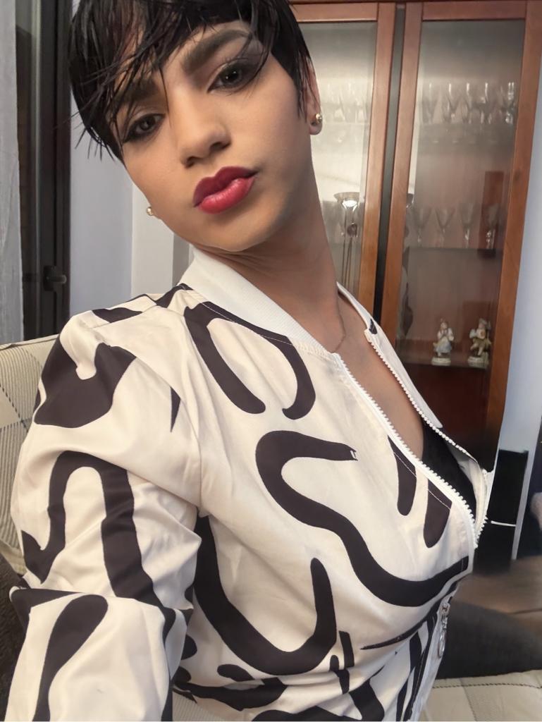 613599494: Travesti en Barcelona