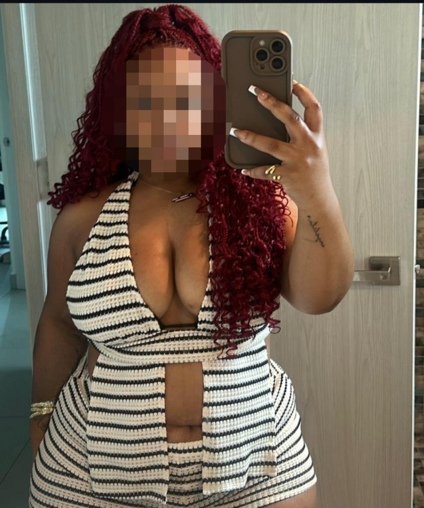 Chica busca chico en Huesca: 