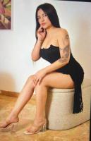 614788366: Chica busca chico en Madrid