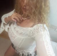 631791133: Chica busca chico en Navarra