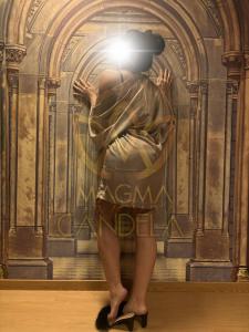Chica busca chico en Granada: 