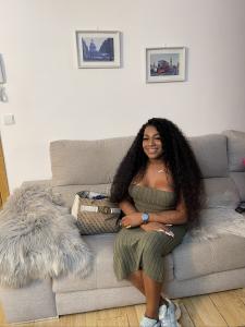 607409866: Transexual en Almería