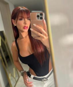Chica busca chico en Barcelona: 