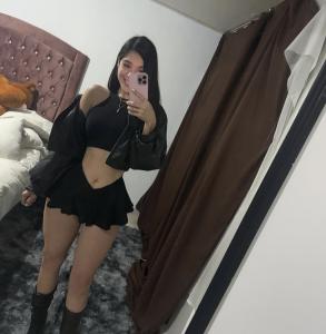 Chica busca chico en Huelva: 