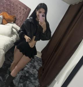 Chica busca chico en Huelva: 