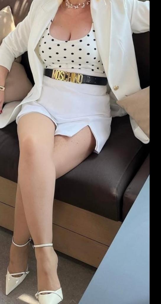 Chica busca chico en Cádiz: 