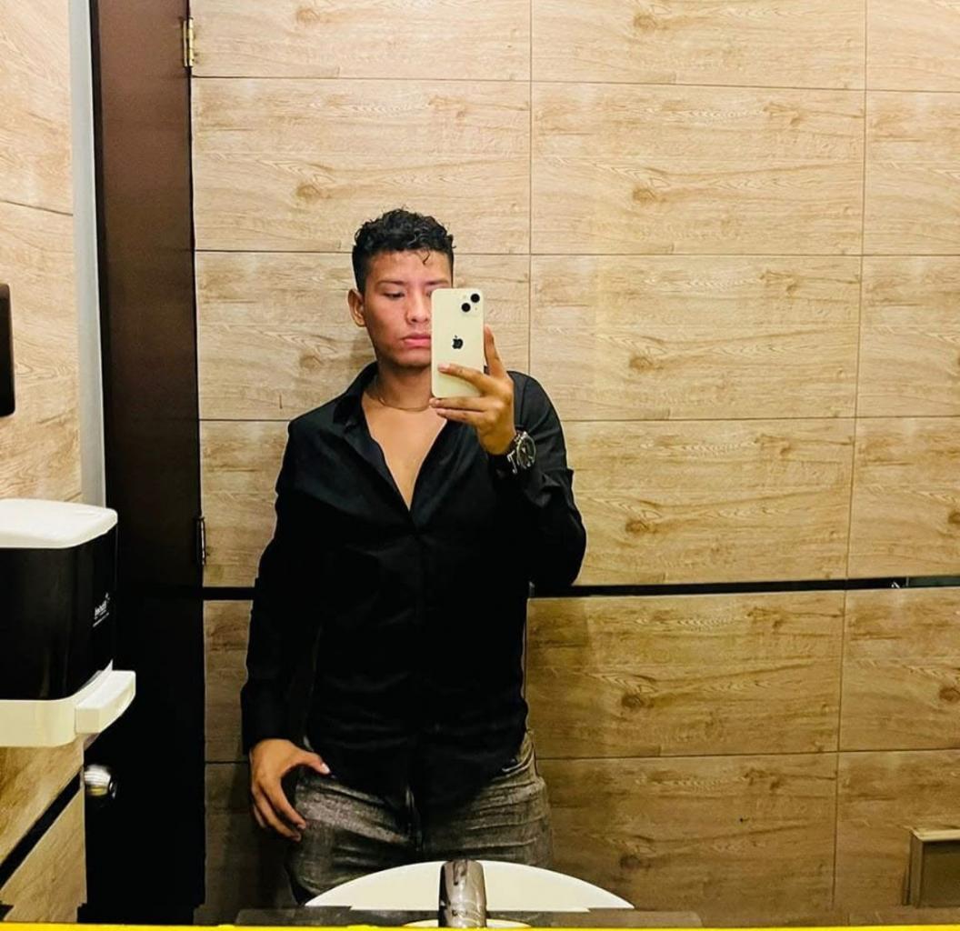 Chico busca chica en Barcelona: 