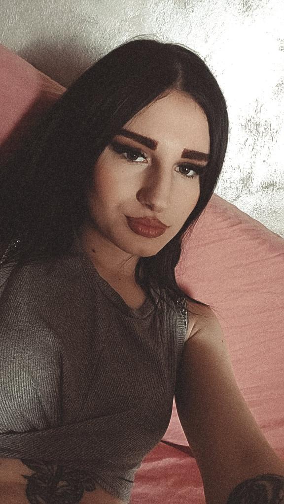 Chica busca chico en Alicante: 