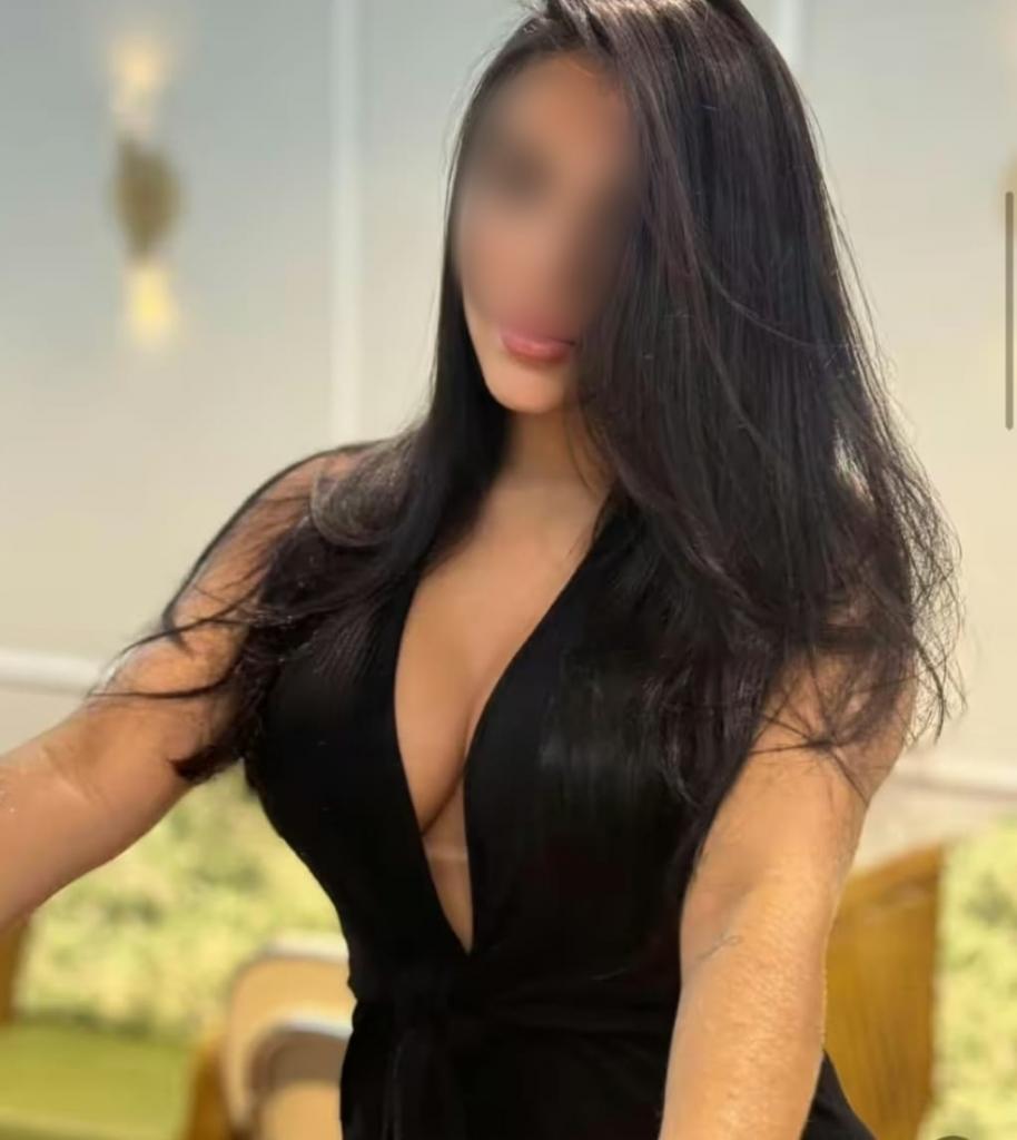 631675187: Chica busca chico en Segovia